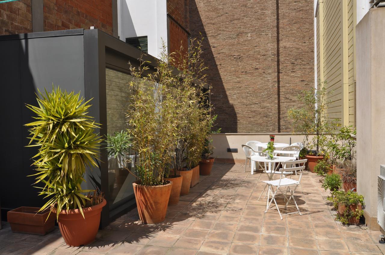 Rentbcn Gracia Deluxe Lägenhet Barcelona Exteriör bild
