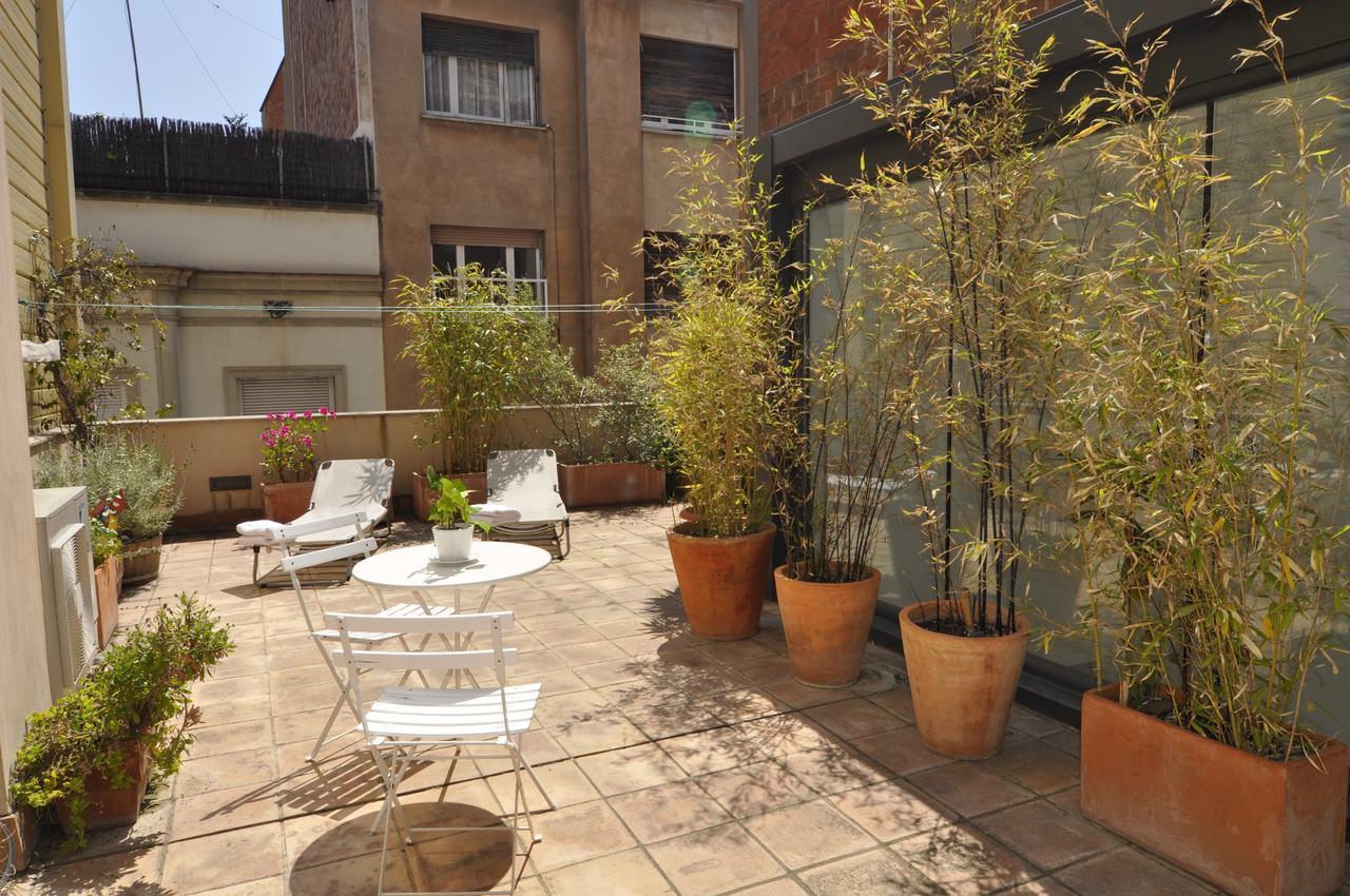 Rentbcn Gracia Deluxe Lägenhet Barcelona Exteriör bild