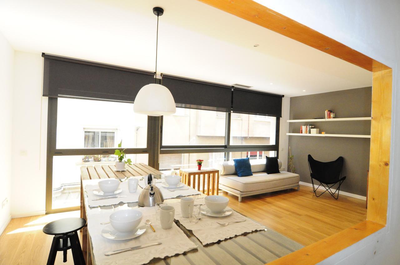 Rentbcn Gracia Deluxe Lägenhet Barcelona Exteriör bild