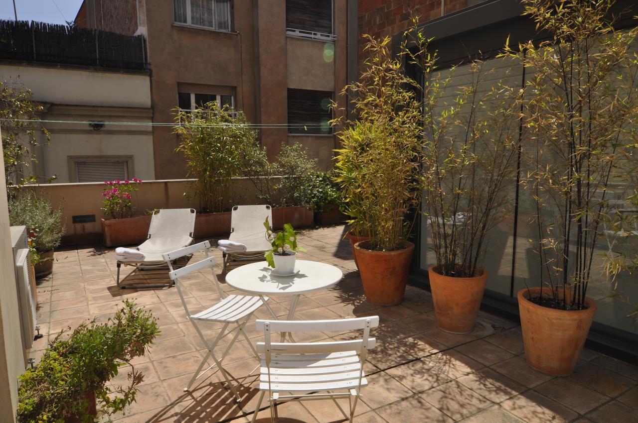 Rentbcn Gracia Deluxe Lägenhet Barcelona Exteriör bild